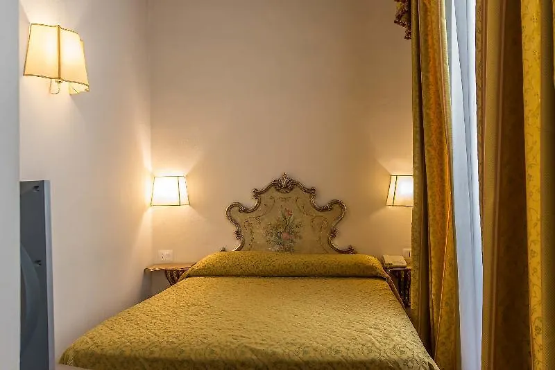 Hotel Atlantic Palace Florence 4*,